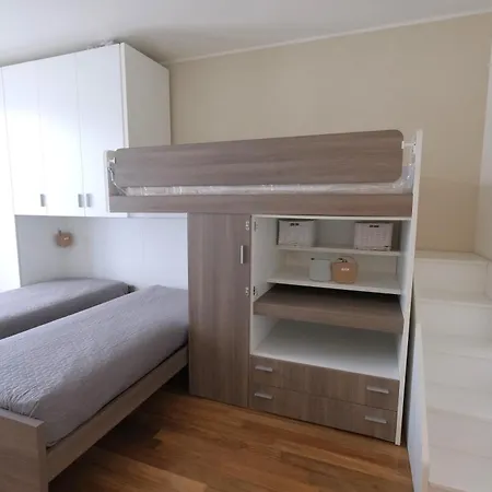 Wave Village Piano Terra Piazza Trieste Apartmán