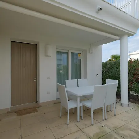 Apartmán Wave Village Piano Terra Piazza Trieste